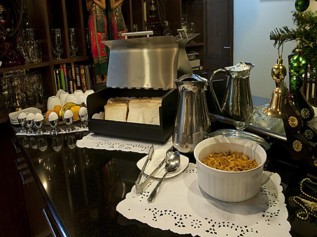 Red Maple Bed & Breakfast New Delhi Exterior foto